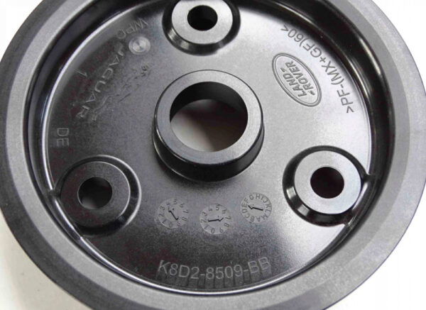 LR115490 - LAND ROVER DISCOVERY SPORT L550 Water Pump Pulley LR115490 NEW GENUINE