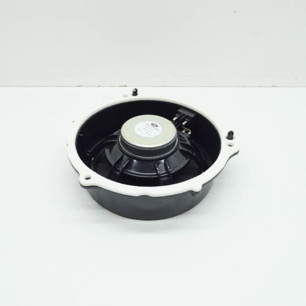 LR115559 - RR Range Rover Evoque L551 Rear Door Speakers LR115559 Original Part