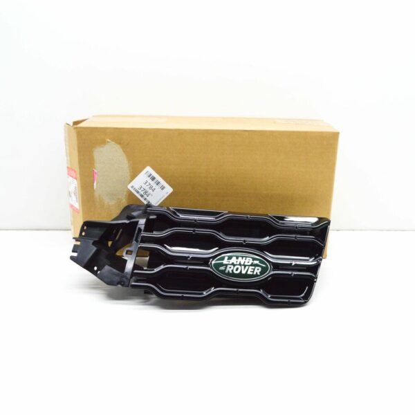 LR115987 - LR RANGE ROVER SPORT II L494 Charger Socket Flap LR115987 NEW GENUINE