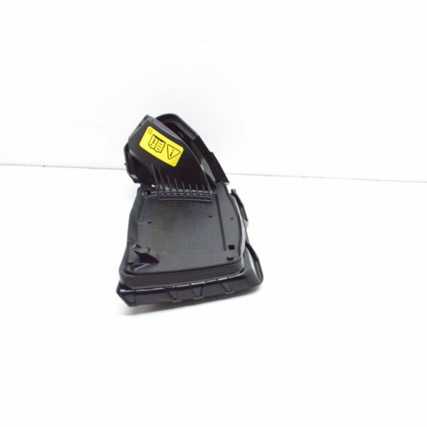 LR115987 - LR RANGE ROVER SPORT II L494 Charger Socket Flap LR115987 NEW GENUINE
