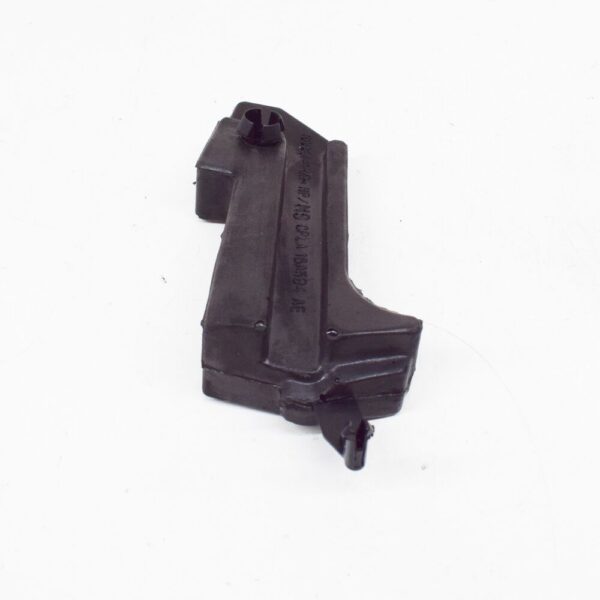 LR116024 - LAND ROVER RANGE ROVER SPORT L494 Front Right Fender Insulator LR116024 NEW