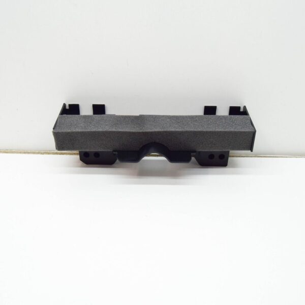 LR117094 - LAND ROVER RANGE ROVER L405 Radiator Upper Bracket LR117094 New Genuine