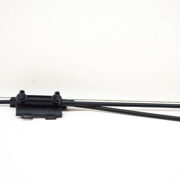LR121817 - LAND ROVER DISCOVERY L462 Front Hood Release Cable LR121817 NEW GENUINE