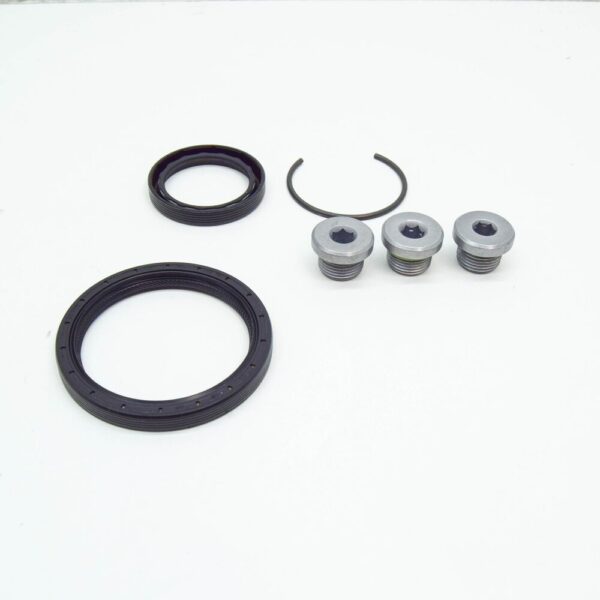 LR123856 - LR DISCOVERY SPORT L550 Transmission Differential Oil Seal LR123855 NEW GENUINE