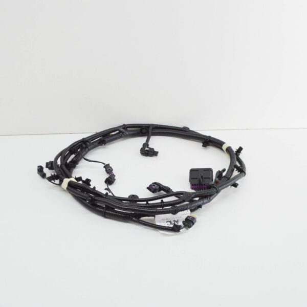 LR124138 - Land Rover Range Rover Evoque L551 Front Bumper Cable LR124138, Genuine Part