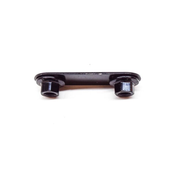 LR125668 - LR DISCOVERY SPORT L550 Rail Extension Nut Plate LR125668 NEW GENUINE