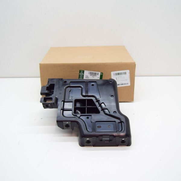 LR125670 - LR Range Rover Evoque L551 Front Panel Left Support Plate LR125670 NEW