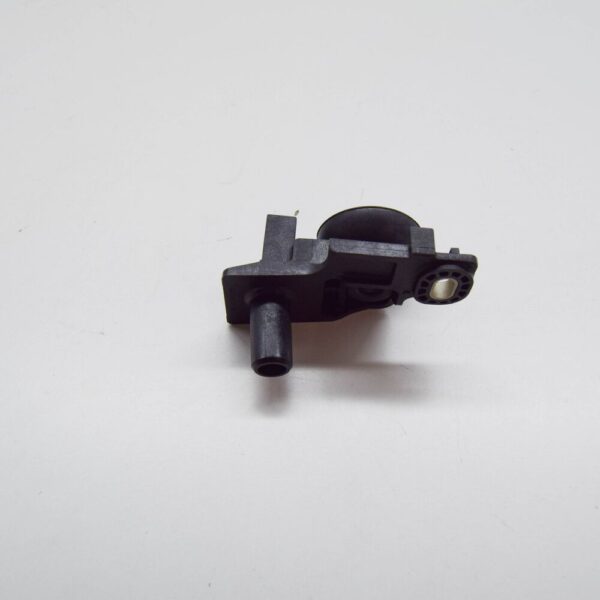 LR128753 - LAND ROVER RANGE ROVER VELAR L560 Radiator Right Support LR128753 NEW GENUINE