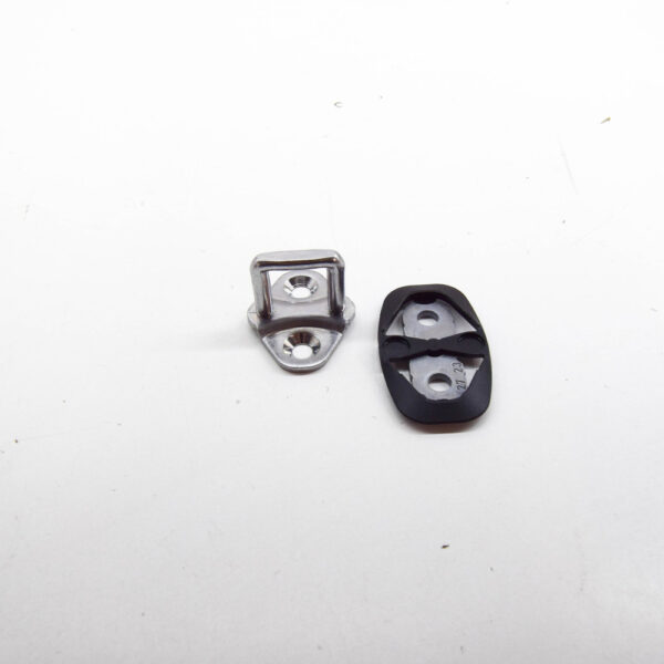 LR132451 - LAND ROVER DEFENDER L663 Luggage Compartment Lock Striker LR132451 NEW GENUINE