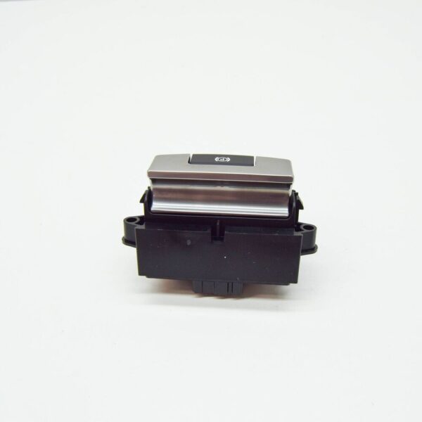 LR133126 - LAND ROVER RANGE ROVER SPORT L494 Parking Brake Switch LR133126 NEW GENUINE