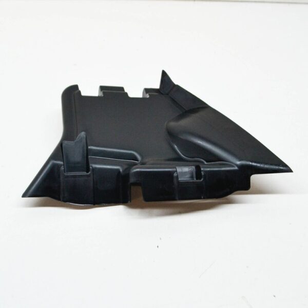 LR135374 - LR RANGE ROVER EVOQUE L551 Front Left Radiator Air Guide LR135374 NEW GENUINE