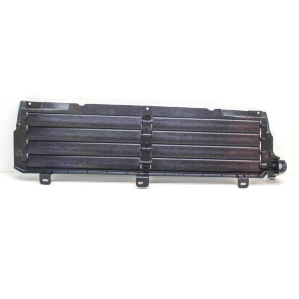 LR135376 - LR RANGE ROVER EVOQUE L551 Radiator Control Top Shutter LR135376 NEW