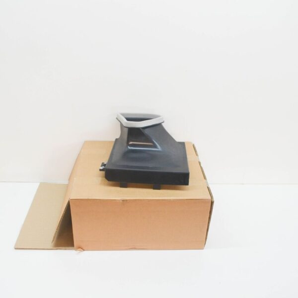LR137976 - LR RANGE ROVER VELAR L560 front right air deflector LR137976, new, original