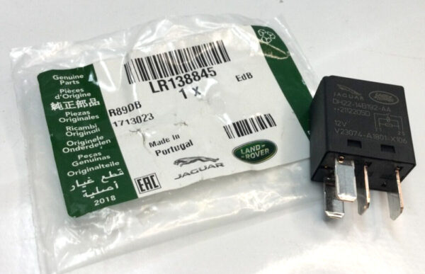 LR138845 - LAND ROVER RANGE ROVER IV L405 20?MP Relay LR138845 NEW GENUINE