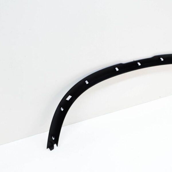 LR147926 - LR DEFENDER L663 Front Left Fender Wheel Arch Molding LR147926 NEW GENUINE