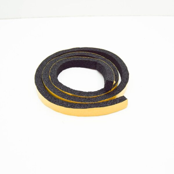 LR151145 - LR Range Rover Evoque L551 Dashboard Gasket LR151145, Original Part