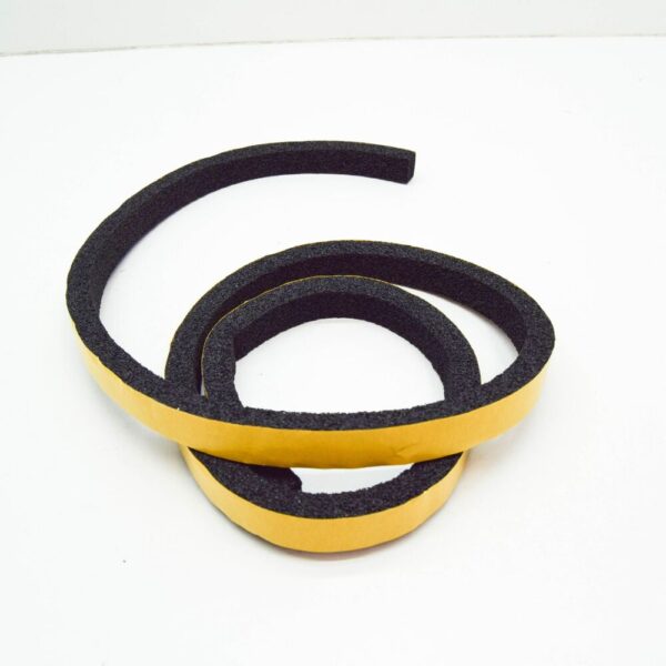 LR151145 - LR Range Rover Evoque L551 Dashboard Gasket LR151145, Original Part