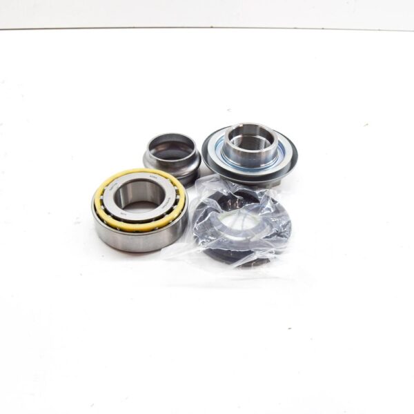 LR158115 - LR RANGE ROVER SPORT II L494 Rear Pinion Repair Kit LR158115 NEW GENUINE