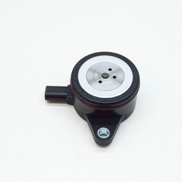 LR162948 - LAND ROVER DISCOVERY V L462 Engine Variable Timing Solenoid LR177463 NEW GENUINE
