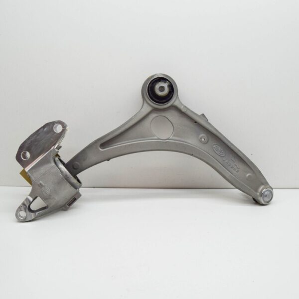 LR166007 - LR RANGE ROVER EVOQUE L551 Front Left Lower Control Arm LR166007 NEW GENUINE