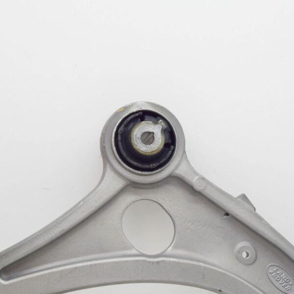 LR166007 - LR RANGE ROVER EVOQUE L551 Front Left Lower Control Arm LR166007 NEW GENUINE