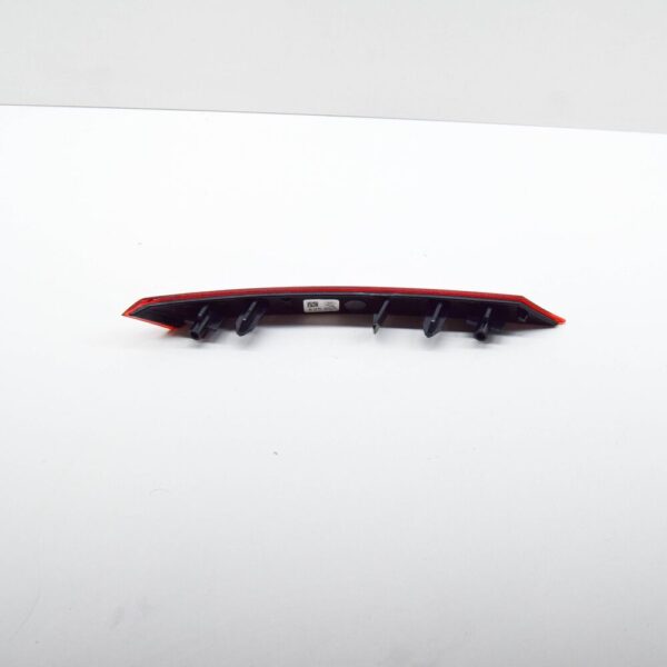 LR180680 - LR RANGE ROVER VELAR L560 Rear Left Bumper Reflector LR180680 NEW GENUINE
