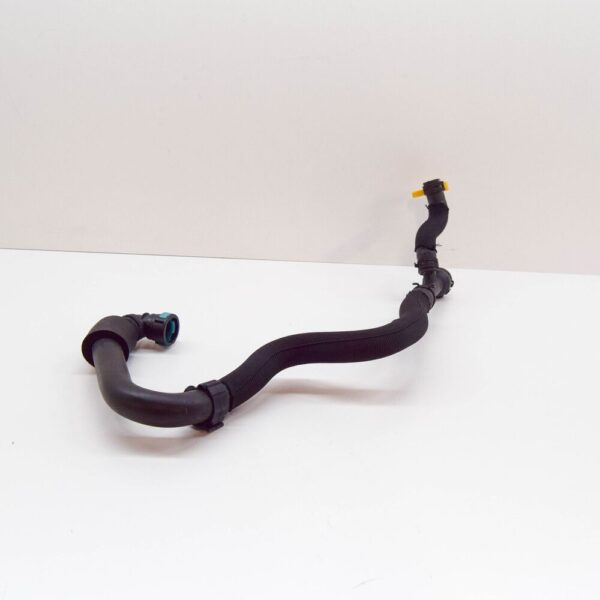 T2H19193 - JAGUAR F-PACE X761 Inter Cooler Outlet Pants T2H19193 NEW GENUINE