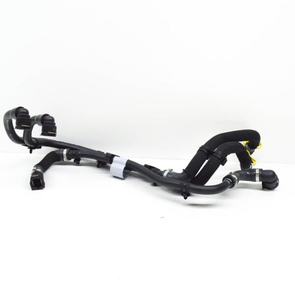 T4A13745 - JAGUAR F-PACE X761 Lower Water Cooler Hose T4A13745 New