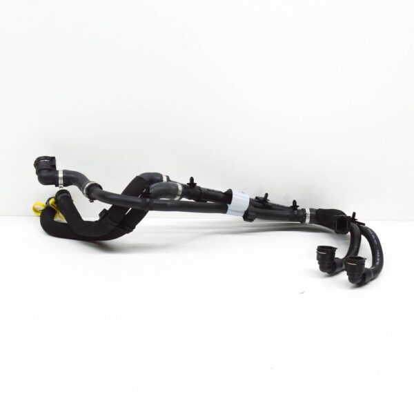 T4A13745 - JAGUAR F-PACE X761 Lower Water Cooler Hose T4A13745 New