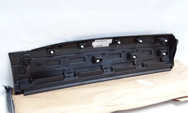 T4A44017 - JAGUAR F-PACE X761 door side strip rear left T4A44017 new original