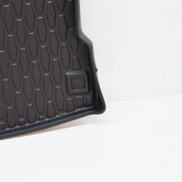 T4A5569 - JAGUAR F-PACE X761 cargo compartment trim T4A5569 new