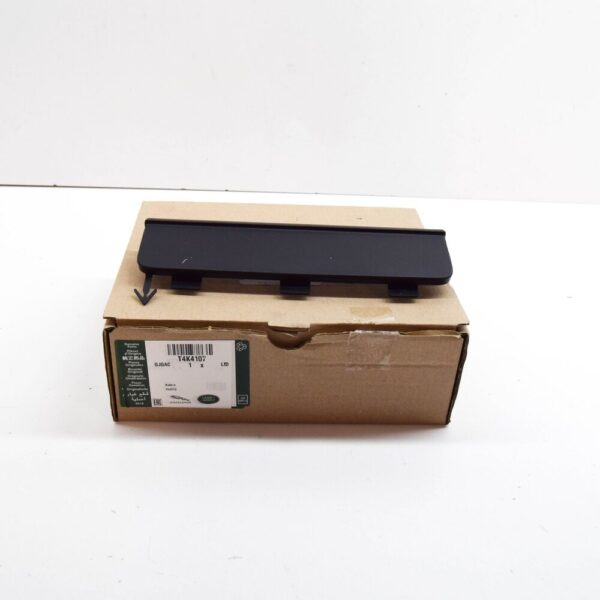 T4K4107 - Jaguar I-Pace X590 Front Left Side Cover T4K4107 NEW GENUINE