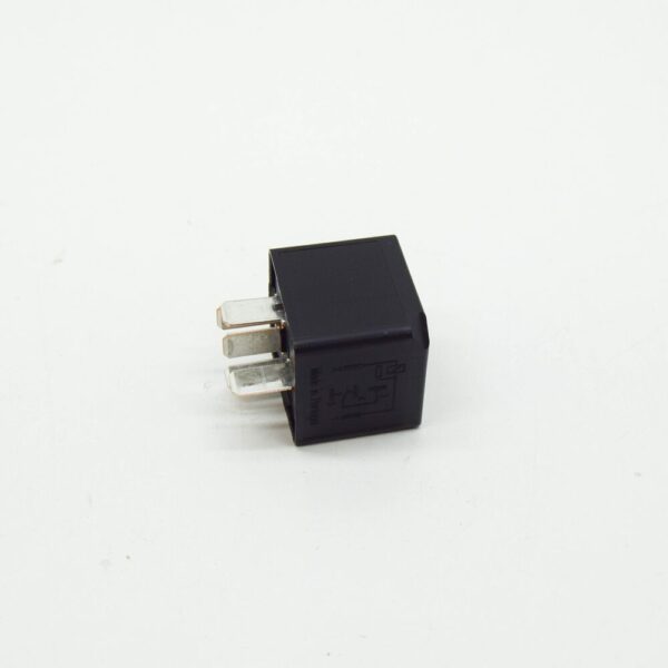 T4N15705 - JAGUAR XF X250 Accessories Power Relay T4N15705 NEW