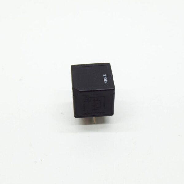 T4N15705 - JAGUAR XF X250 Accessories Power Relay T4N15705 NEW