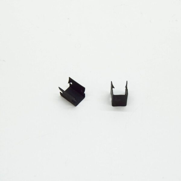 T4N16296 - Jaguar XE X760 Rear Mud Flap Clip T4N16296 NEW GENUINE