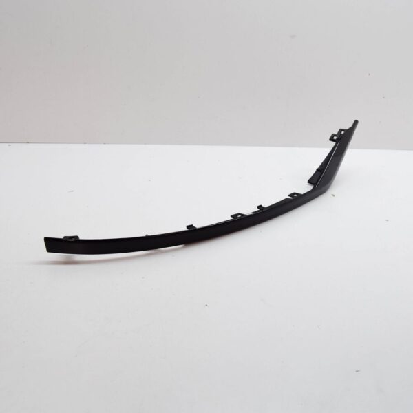 T4N23301 - Jaguar I-Pace X590 Front Right Bumper Molding T4N23301 NEW GENUINE