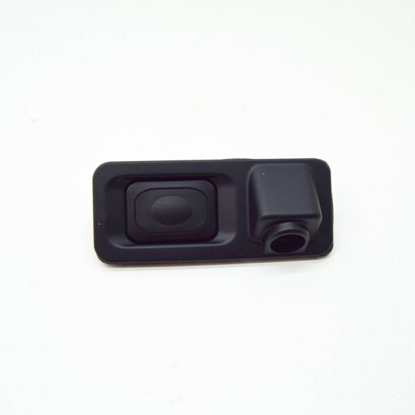T4N3167 - JAGUAR XE X760 trunk switch trim T4N3167 NEW ORIGINAL