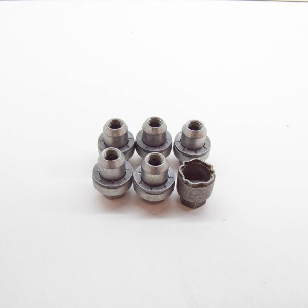 VPLEW0163 - LAND ROVER DEFENDER L663 Wheel Locking Kit VPLEW0163 NEW GENUINE