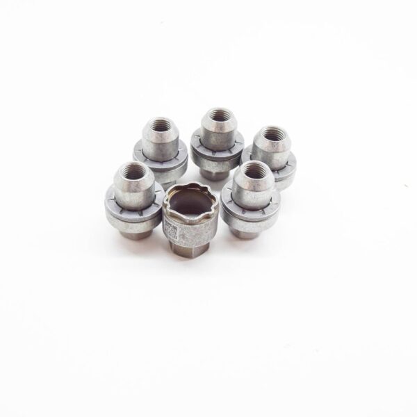 VPLEW0163 - LAND ROVER DEFENDER L663 Wheel Locking Kit VPLEW0163 NEW GENUINE