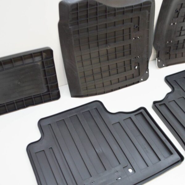 VPLGS0443PVJ - LAND ROVER RANGE ROVER IV L405 Floor Mat Set RHD VPLGS0443PVJ NEW GENUINE
