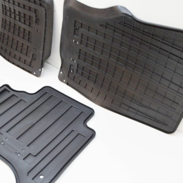 VPLGS0443PVJ - LAND ROVER RANGE ROVER IV L405 Floor Mat Set RHD VPLGS0443PVJ NEW GENUINE