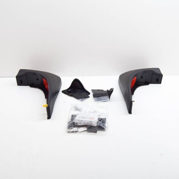 VPLRP0357 - LAND ROVER DISCOVERY L462 Rear Mudflaps Set VPLRP0357 NEW GENUINE