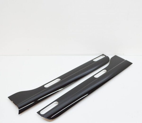 VPLRR0158 - LAND ROVER DISCOVERY V L462 Roof Rail Finishers VPLRR0158 New Genuine