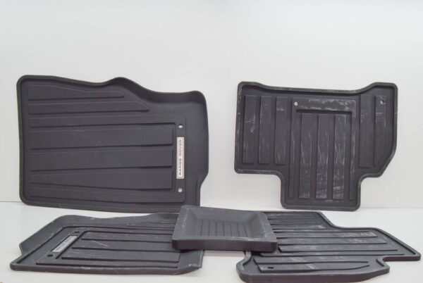 VPLWS0189 - LAND ROVER RANGE ROVER SPORT L494 Floor Mats Set RHD VPLWS0189 NEW GENUINE