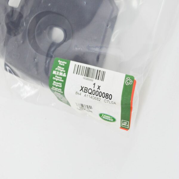 XBQ000080 - Land Rover Discovery II L318 Front Right Headlight Cover XBQ000080 NEW GENUINE
