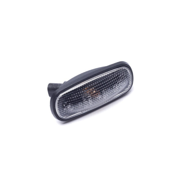 XGB100310L - LAND ROVER FREELANDER L314 Front Repeater Lamp XGB100310L NEW GENUINE