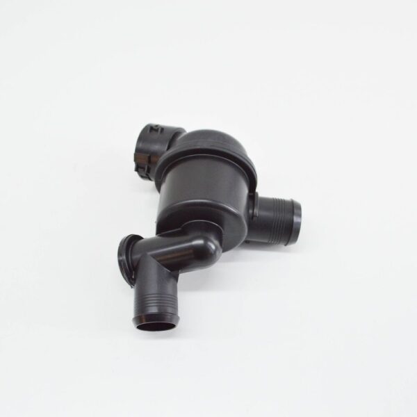 XR841811 - Jaguar XF X250 Thermostat Housing XR841811 NEW GENUINE