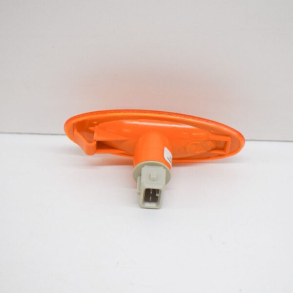 XR847225 - Jaguar S-Type Front Side Marker Light XR847225 NEW GENUINE