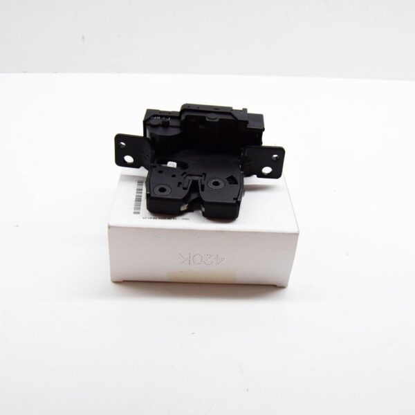 XR856390 - JAGUAR S-TYPE X200 Tailgate Lock XR856390 NEW GENUINE