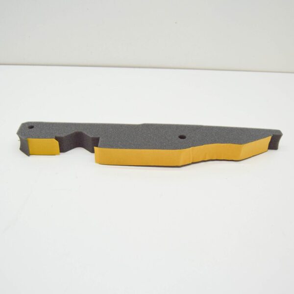 XR857916 - JAGUAR F-TYPE Coupe X152 Left Radiator Side Seal XR857916 NEW GENUINE